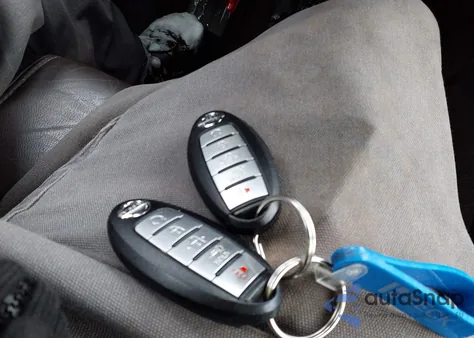 2018 Nissan Rogue Sv z USA, uszkodzony, nr VIN KNMAT2MVXJP560145